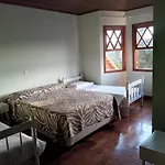 Pousada Ninho dos Cobras